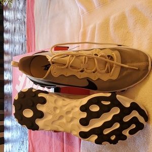 Nike React Element 55. 13 - Silver/ Grey